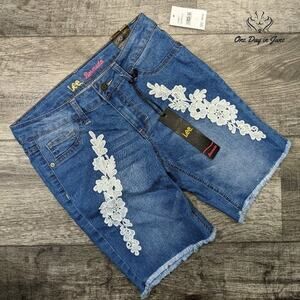 Lee Super Stretch Adjustable Waist Bermuda Jean Shorts Size 14